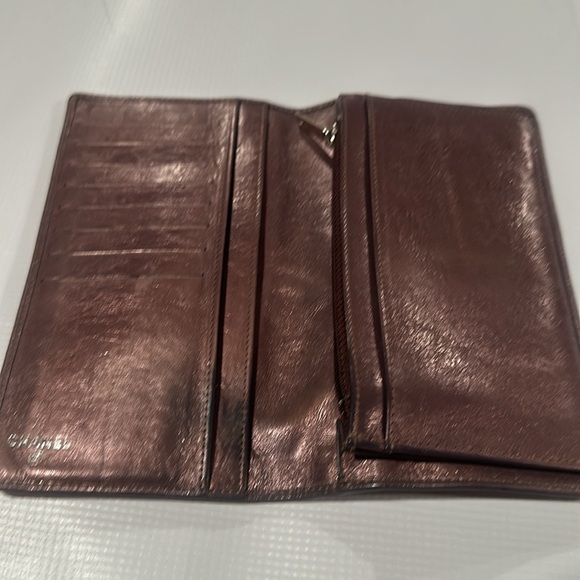 Chanel long wallet authentic with code - Picture 2 of 10